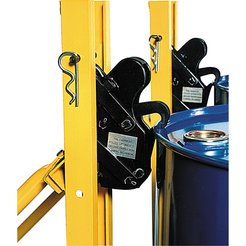 Drum Handler, For 30 US gal. (25 Imperial Gal.)/50 US Gal. (41.6 Imperial Gal.)/80 US Gal. (66.6 Imperial Gal.) Haskins Industrial Inc.