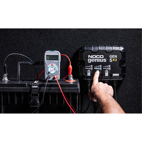 Genius&reg; Gen5X3 3-Bank, 15-Amp On-Board Battery Charger Haskins Industrial Inc.
