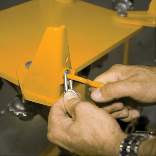 Cric de transmission Yellow Jackit, Cap. de levage 2,2 tonnes Haskins Industrial Inc.