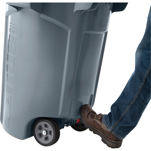 Brute&reg; Vented Wheeled Container, Plastic, 44 US gal. Haskins Industrial Inc.