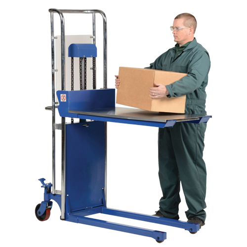 Gerbeur Hefti-Lift, M&eacute;canisme Pompe au pied, Capacit&eacute; de 300 lb, Levage max de 59" Haskins Industrial Inc.