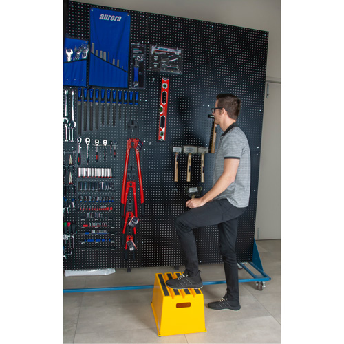 Escabeau industriel, 20-7/8" x 12-3/16" x Hauteur 12" Haskins Industrial Inc.