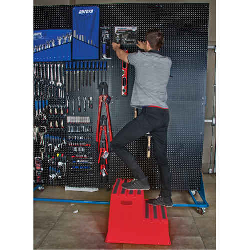 Escabeau industriel, 2 marches, 26" x 22-7/16" x Hauteur 19-11/16" Haskins Industrial Inc.