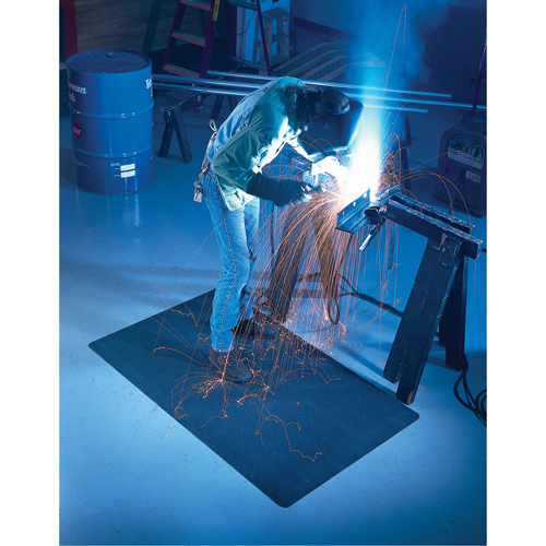 Tapis Weldsafe Ultrasoft no 447, Caoutchouc, 3' lo, 2' la x 7/8" &eacute;pais, Noir Haskins Industrial Inc.