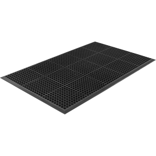 Competitor Series Mats, Slotted, 3' x 5' x 7/8", Black, Natural Rubber Haskins Industrial Inc.