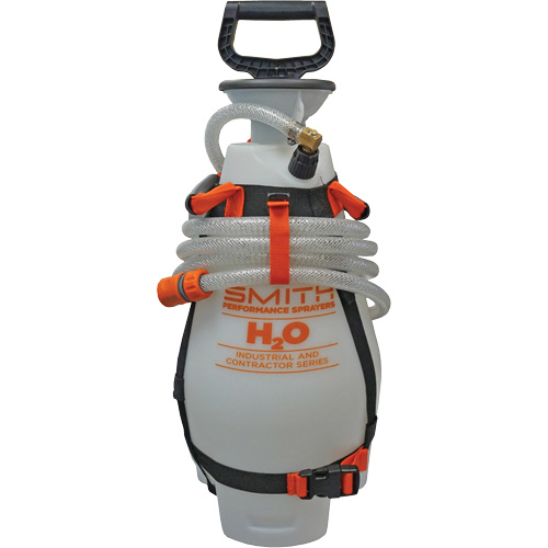 Industrial & Contractor Series H2O Water Supply Tank, 3 gal. (13.5 L), Polyethylene Haskins Industrial Inc.
