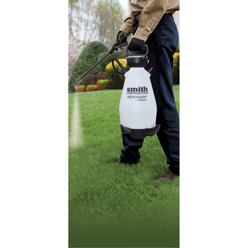 Contractor Max Sprayer, 2 gal. (9 L), Polyethylene, 21" Wand Haskins Industrial Inc.