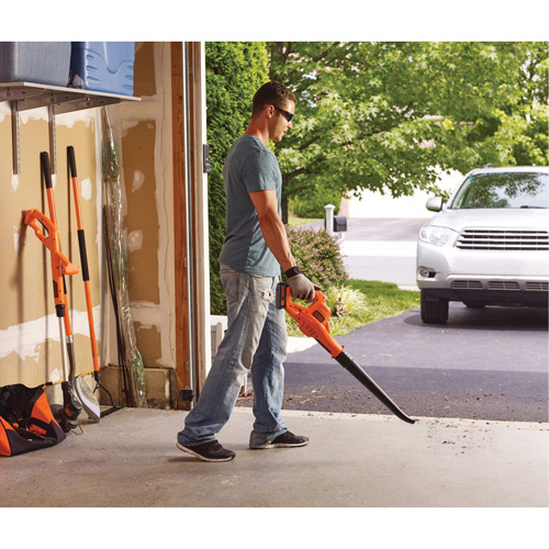Max* Cordless Sweeper Kit, 20 V, 130 MPH Output, Battery Powered Haskins Industrial Inc.