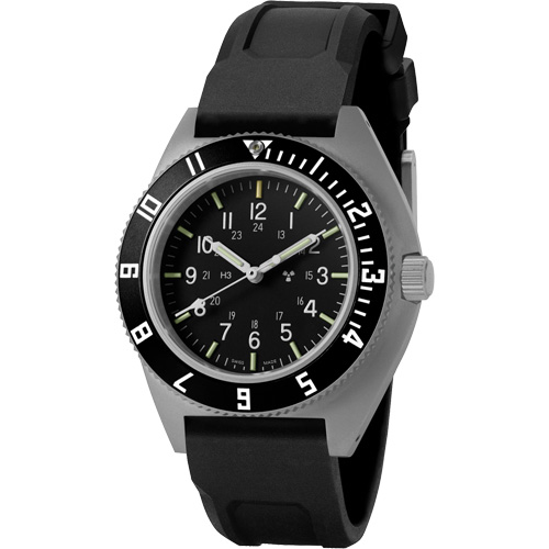 Montre Steel Navigator sur ensemble bracelet en caoutchouc noir de trois morceaux, Num&eacute;rique, &agrave; piles, 41 mm, Noir Haskins Industrial Inc.