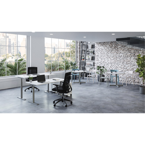 Newland Height-Adjustable Rectangular Table Haskins Industrial Inc.