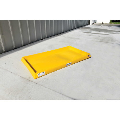 Ultra-Containment Tray&reg;, 54" L x 29.8" W x 3.5" H, 16.5 US gal. Spill Capacity Haskins Industrial Inc.