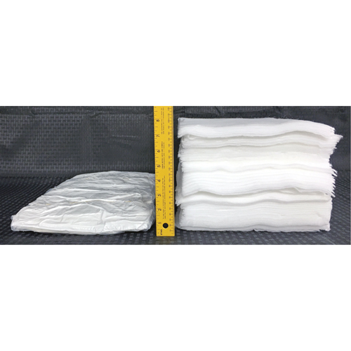 Chiffons pour l'huile Spilltration, Huile seulement, 16" x 10", 29 gal. d'absorption Haskins Industrial Inc.