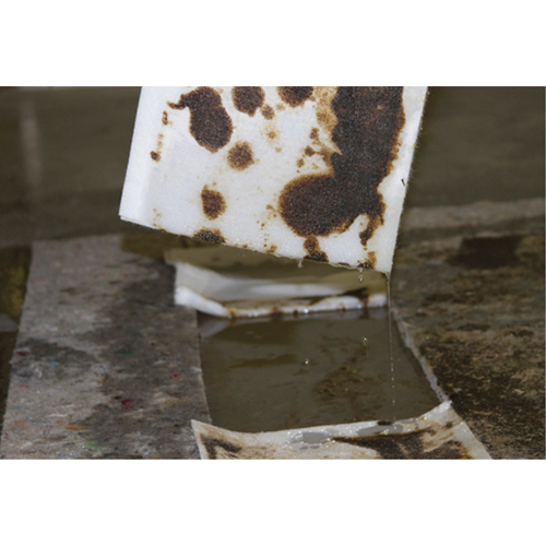 Chiffons pour l'huile Spilltration, Huile seulement, 16" x 10", 29 gal. d'absorption Haskins Industrial Inc.