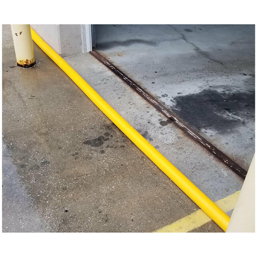 Water-Filled Diverter Boom Haskins Industrial Inc.