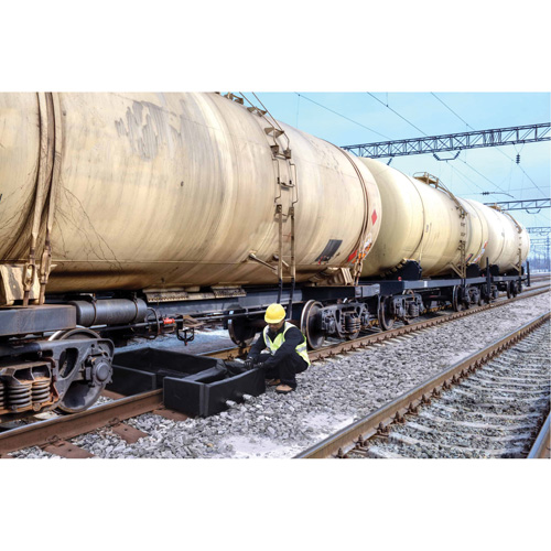 Berme Ultra-Track Berm, Capacit&eacute; 144 gal. US, 4' la x 6' lo x 12" h, Paroi en mousse Haskins Industrial Inc.