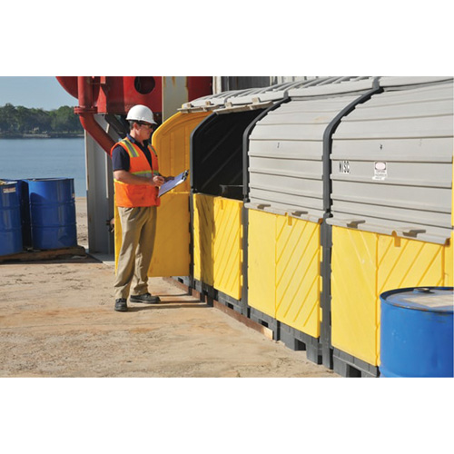 P16 Plus Ultra-Hard Top Spill Pallets&reg; without Drain, 250" L x 79" W x 62" H, 9000 lbs. Load Capacity Haskins Industrial Inc.