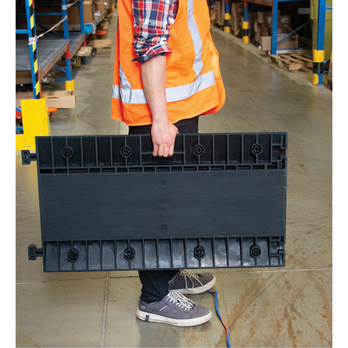 Polyurethane Cable Protector, 3 Channels, 35.43" L x 19.69" W x 3" H Haskins Industrial Inc.