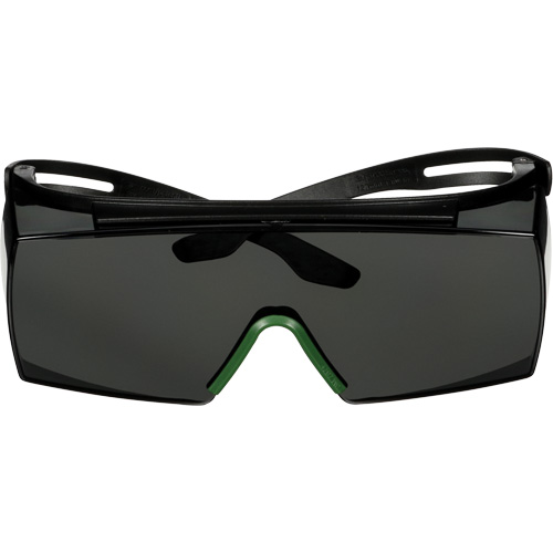Lunettes de s&eacute;curit&eacute; SecureFit s&eacute;rie 3700 SF3730AS-BLK, Lentille Gris/IR 3.0, Anti-&eacute;gratignures, ANSI Z87+/R&eacute;pond ou surpasse la norme CSA Z94.3 Haskins Industrial Inc.