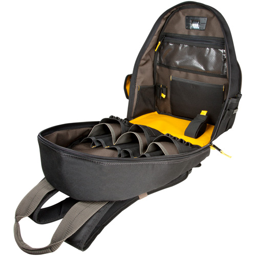 Sacs &agrave; dos pour outils Techgear &agrave; 53 pochettes, 16" lo x 13-1/4" la, Noir, Polyester Haskins Industrial Inc.