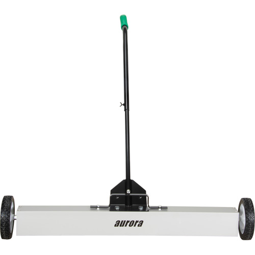 Balayeuse magn&eacute;tique &agrave; pousser, 36" la Haskins Industrial Inc.