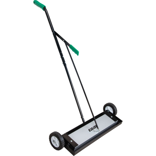 Balayeuse magn&eacute;tique &agrave; pousser, 24" la Haskins Industrial Inc.