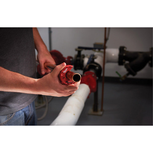 Coupe-tubes pour espaces restreints, Capacit&eacute; de 1" Haskins Industrial Inc.