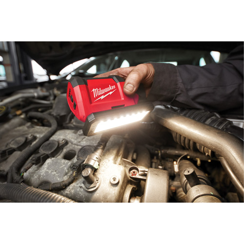 M12 Rover Service & Repair Flood Light with USB Charging, LED, 700 Lumens Haskins Industrial Inc.