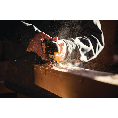 Outil polyvalent oscillant sans fil Atomic Max avec moteur sans balais (outil seulement), 20 V, Lithium-ion Haskins Industrial Inc.