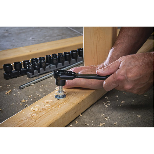 Mechanic's Tool Set, 25 Pcs, 3/8" Drive Size Haskins Industrial Inc.