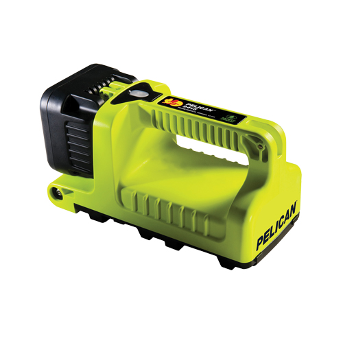 Lantern, LED, 588 Lumens, C Batteries Haskins Industrial Inc.
