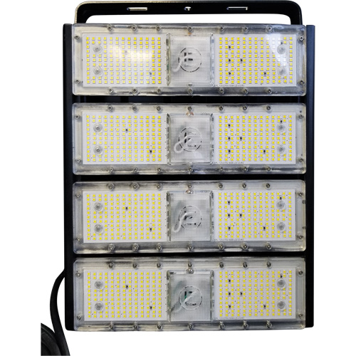 T&ecirc;te de lampe, DEL, 200 W, 30000 lumens, Boîtier en Aluminium Haskins Industrial Inc.