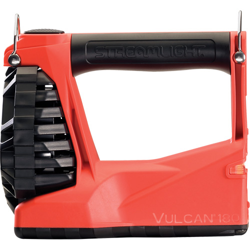 Syst&egrave;me de lanterne multifonctionnelle 180 Vulcan avec support pour v&eacute;hicule, DEL, 1200 lumens, 5.75 hres de fonctionnement, piles Rechargeable, Compris Haskins Industrial Inc.