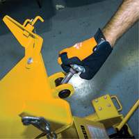 Yellow Jackit Transmission Jack, 2.2 Ton(s) Lifting Capacity Haskins Industrial Inc.