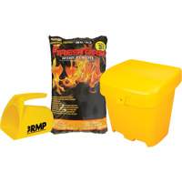 Ensemble de produit de d&eacute;glaçage intense Firestorm avec 56 sacs, Sac, 44 lb (20 kg), Point de fonte -32°C (-25°F) Haskins Industrial Inc.