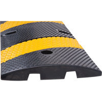 Speed Bump, Rubber, 6' L x 11-3/4" W x 2" H Haskins Industrial Inc.