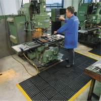 Cushion-Ease&reg; 550 Interlocking Anti-Fatigue Mat, Slotted, 3' x 3' x 3/4", Black, Rubber Haskins Industrial Inc.