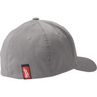 Casquette ajust&eacute;e Flexfit - petit/moyen, Gris, Poly-coton Haskins Industrial Inc.