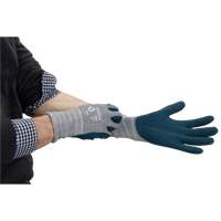 Gants &eacute;cologiques enduits et l&eacute;gers, 10, R&ecirc;vetement Mousse de nitrile, Calibre 15, Enveloppe en Polyester/rPET Haskins Industrial Inc.