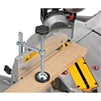 Single Bevel Compound Mitre Saw, 12", 15 A, 120 V Haskins Industrial Inc.