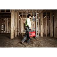 Bloc d'alimentation MX Fuel Carry-On, 1800 W/3600 W, Lithium-ion, 20-4/5" ha x 12" la x 15" p x 49,7 lb Haskins Industrial Inc.