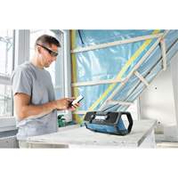 Compact Jobsite Radio with Bluetooth&reg; 5.0, Lithium-Ion, 18 V Haskins Industrial Inc.