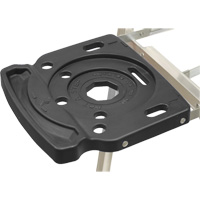 3400 Series Industrial Extra Heavy-Duty Step Ladder, 4', Aluminum, 300 lbs. Capacity, Type 1A Haskins Industrial Inc.