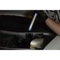 Lumi&egrave;re &eacute;troite, Crochet, Rechargeable, 500 lumens Haskins Industrial Inc.